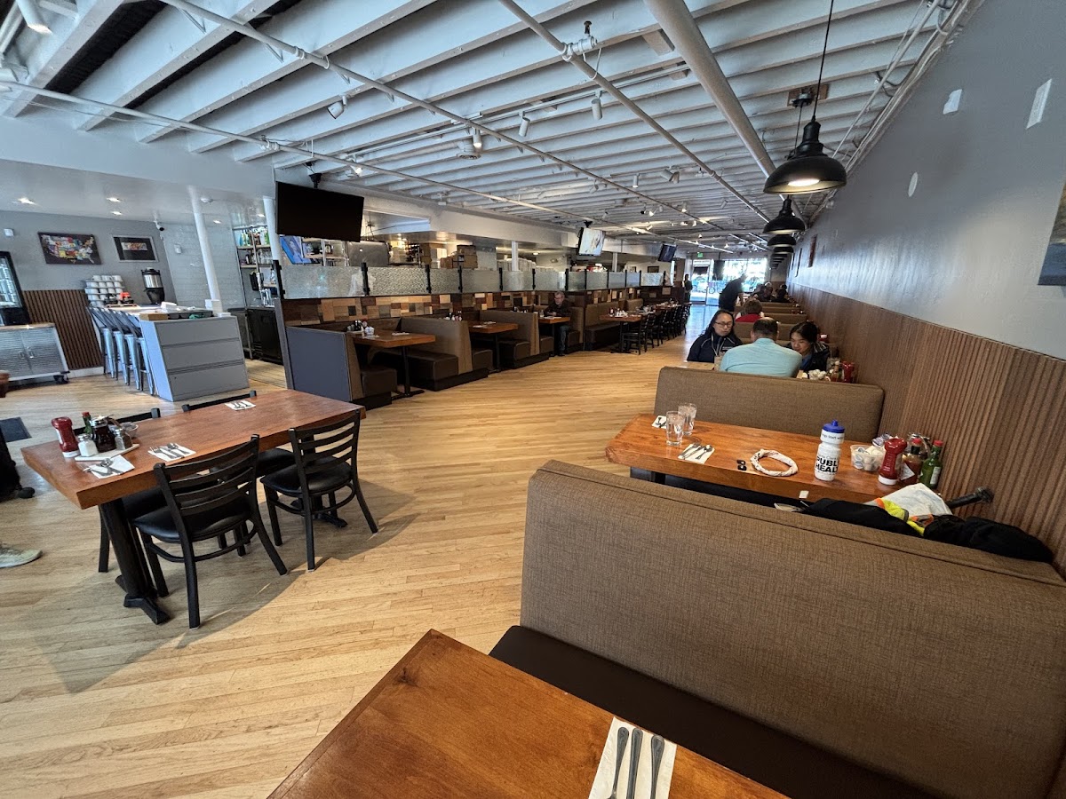 Holder's Country Inn - Los Altos